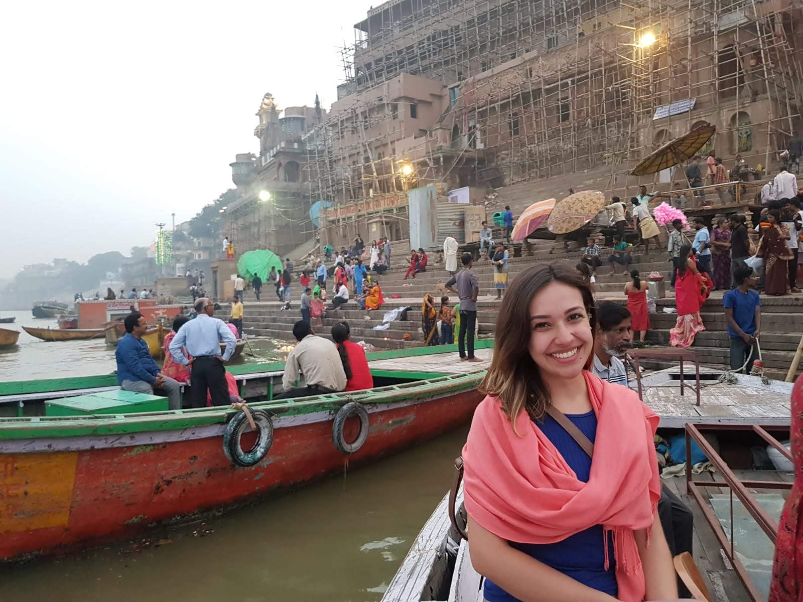 Lais Coelho na Índia, em Varanasi